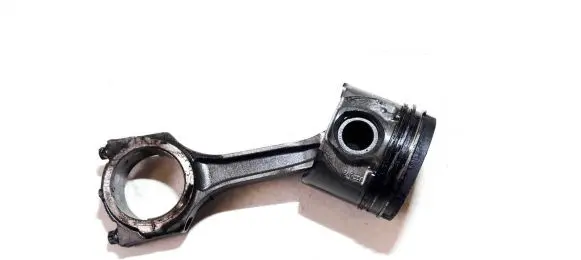 Ford Mondeo Mk III Piston with connecting rod 24655b