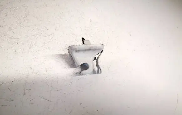 Volkswagen PASSAT B7 Sun visor clip/hook/bracket 1k0857561b