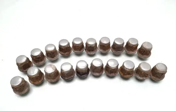 Nuts/bolts
