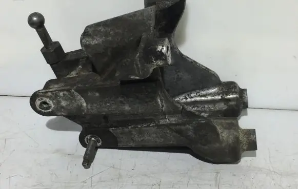 Peugeot Boxer Engine mounting bracket 9816728980