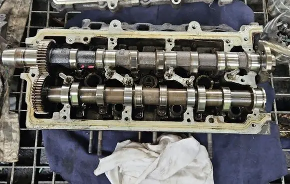 Engine head