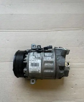 Renault Master III Air conditioning (A/C) compressor (pump) 8200848916C