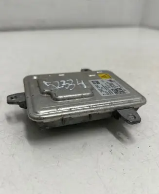 BMW 3 F30 F35 F31 Headlight ballast module Xenon 7296090