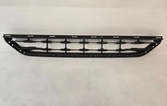Front bumper lower grill