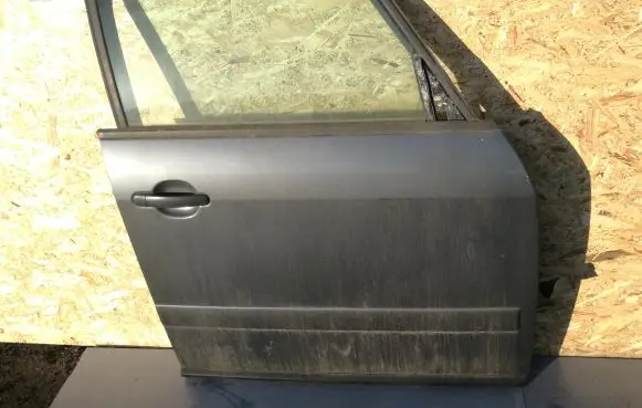 Audi A2 Front door