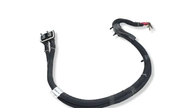 Jeep Grand Cherokee WL Positive cable (battery) P68458250AC
