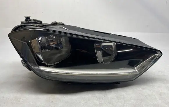 Volkswagen Golf Sportsvan Headlight/headlamp 517941006A