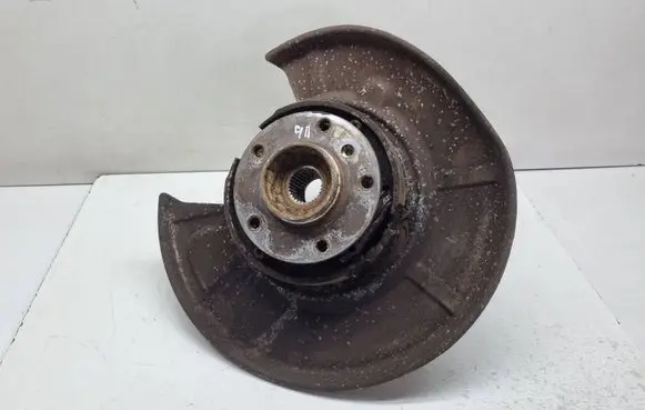 BMW 5 E60 E61 Rear wheel hub spindle/knuckle 