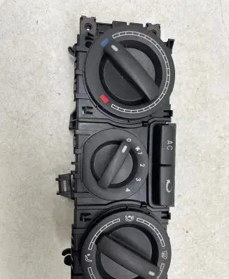 Volkswagen Transporter - Caravelle T5 Climate control unit 7H0820045D9B9 4250413 2222K23
