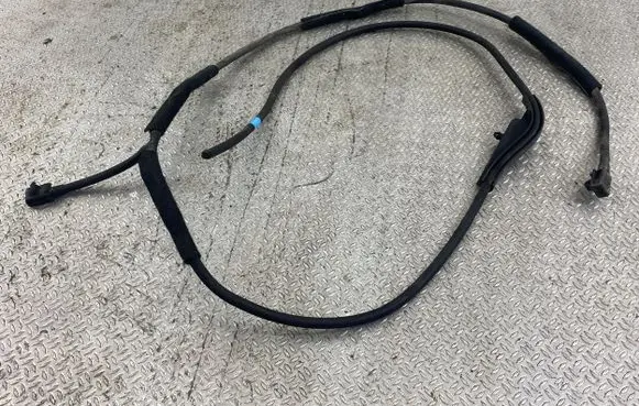 Renault Laguna III Windshield washer fluid hose 082347