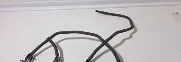Fuel return line/hose