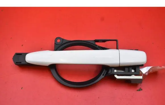 Mitsubishi ASX Front door exterior handle 