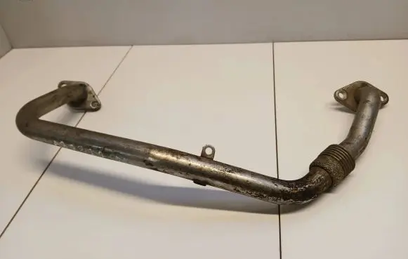 Audi A3 S3 8P EGR valve line/pipe/hose 03G131521A