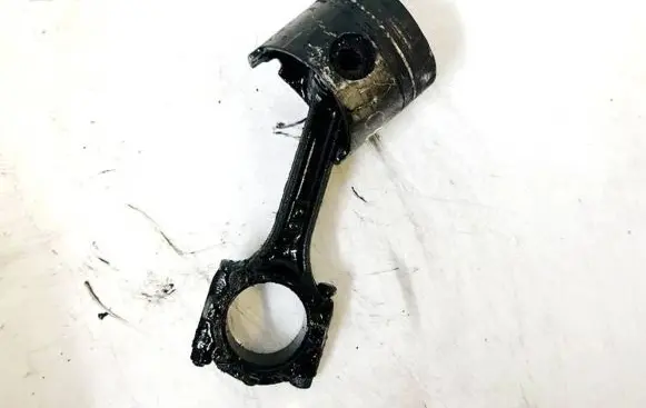 Mitsubishi Space Wagon Connecting rod/conrod 