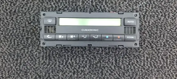 Volkswagen Golf IV Climate control unit 3B2907044J