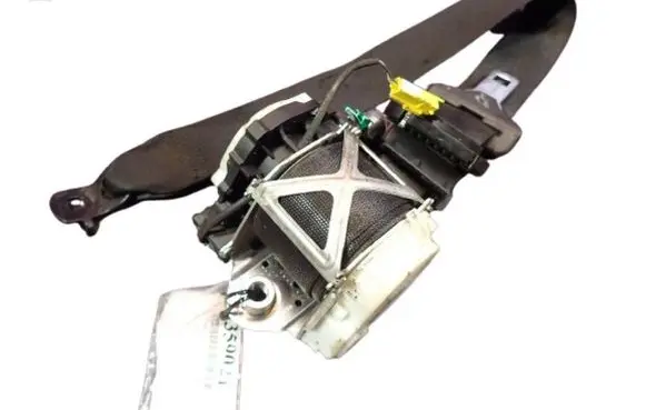 Fiat Bravo Front seatbelt 07353846530
