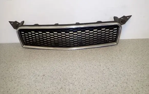 Chevrolet Aveo Front grill