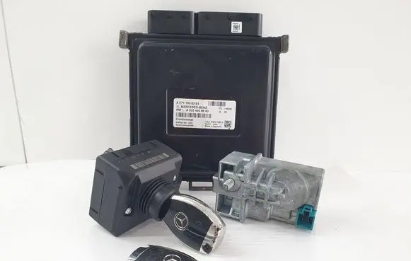 Engine ECU kit and lock set