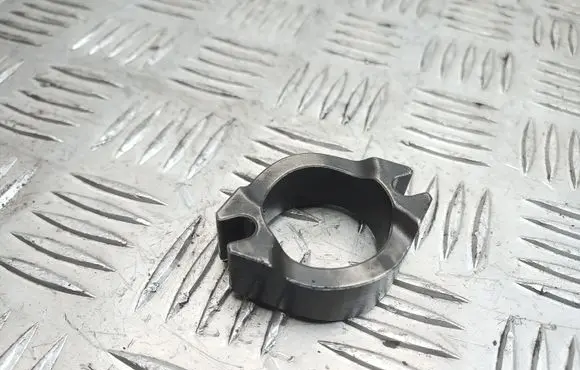 Subaru Forester SH Fuel Injector clamp holder