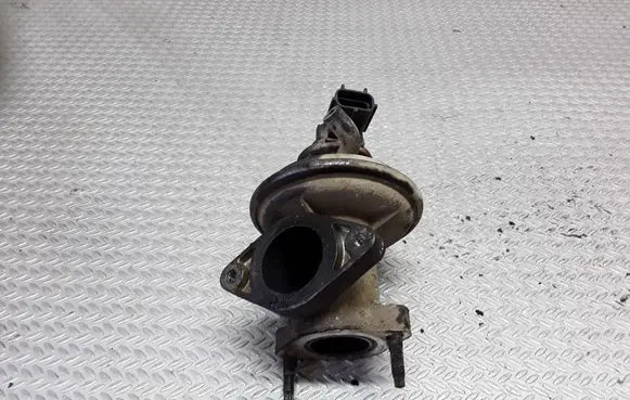 Ford Mondeo Mk III EGR valve 1S7Q9D475BA