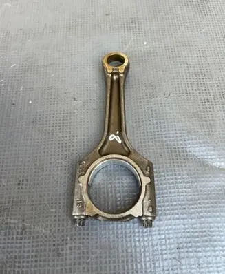 Audi A5 8T 8F Connecting rod/conrod 06HB