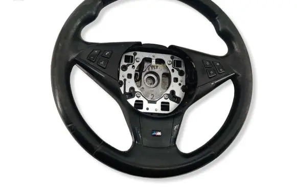 BMW 5 E60 E61 Steering wheel 11008818