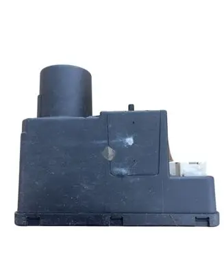 Audi A8 S8 D2 4D Central locking vacuum pump 4A0862257J