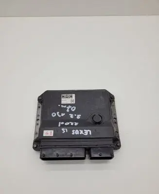 Lexus IS 220D-250-350 Engine control unit/module 8966153701 1758009480