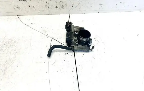 Mazda 5 Throttle valve rf7j136b0b