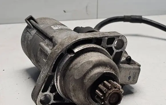 Volkswagen PASSAT B6 Starter motor 02M911024A TS18ER123