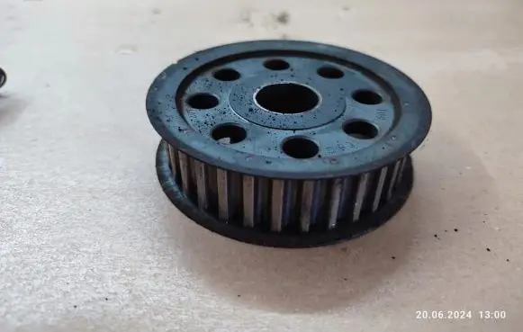 Volkswagen Touareg I Camshaft pulley/ VANOS 059109105