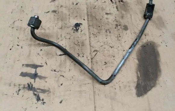 Toyota Corolla E120 E130 Fuel line pipe
