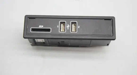 Mercedes-Benz C W205 AUX in-socket connector A2058200226