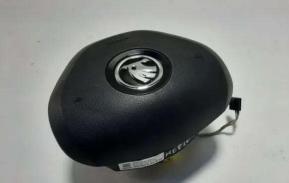 Skoda Superb B8 (3V) Steering wheel airbag 3V0880201F 5E0971584A