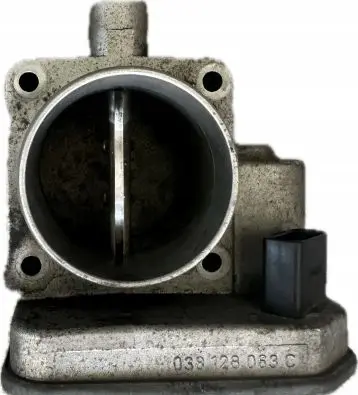 Volkswagen PASSAT B6 Throttle valve 038128063c