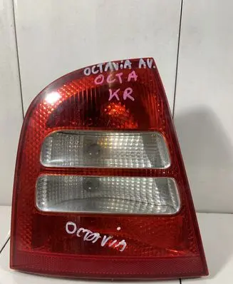 Skoda Octavia Mk2 (1Z) Tailgate rear/tail lights ZSB1U6945095