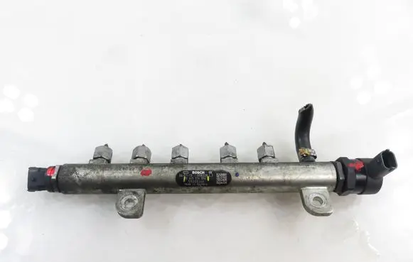Opel Zafira B Fuel main line pipe 0281002507 0445214056