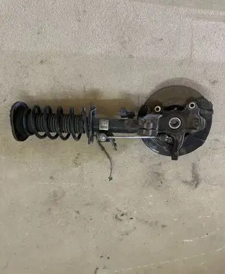 Volvo S60 Front wheel hub spindle knuckle 6G913K171A