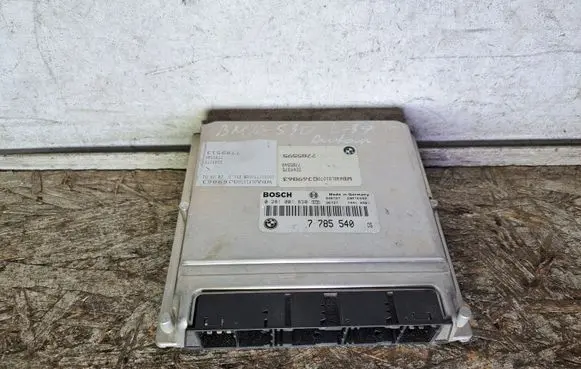 BMW 5 E39 Engine control unit/module 7785540 0281001830 7785595
