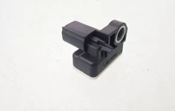 Mercedes-Benz ML W166 Airbag deployment crash/impact sensor A0009058100