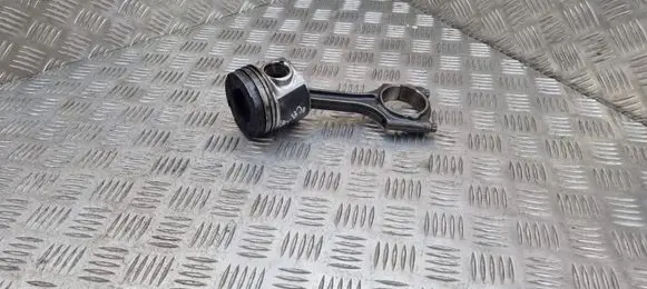 Volvo XC60 Piston with connecting rod 