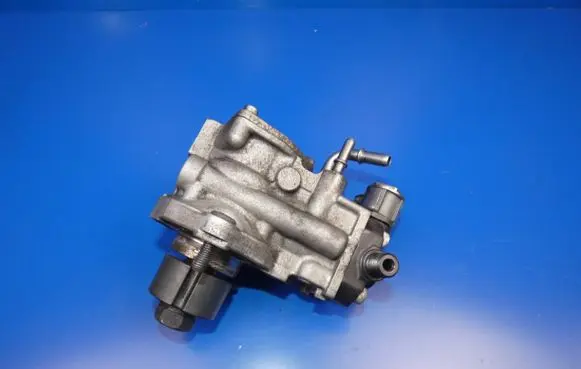 Volvo S90, V90 Fuel injection high pressure pump 31432135 VEA132360020AAB HP5S0060