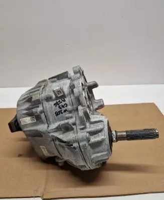 Mercedes-Benz C AMG W205 Gearbox transfer box case A7252800300 10111370219