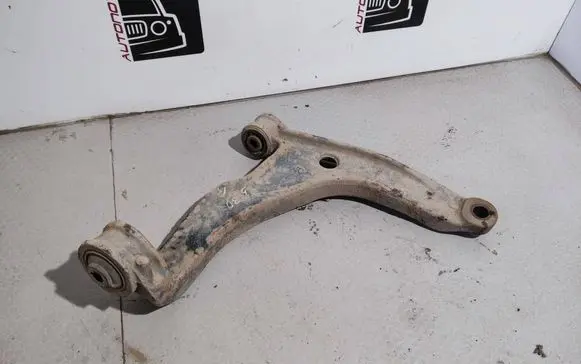 Volkswagen Transporter - Caravelle T5 Front lower control arm/wishbone