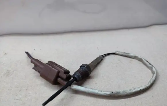 Exhaust gas pressure sensor
