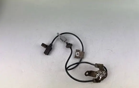 Subaru Forester SG ABS brake wheel speed sensor 27540FE120