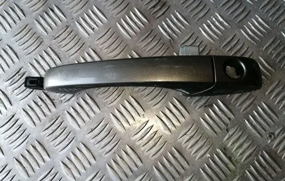 Chrysler Town & Country V Front door exterior handle 94002431