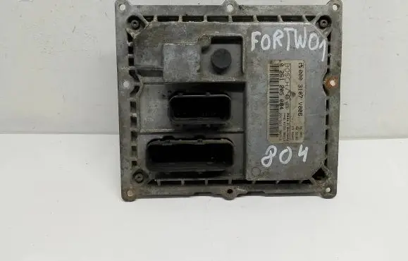 Smart ForTwo I Engine control unit/module 0261205004