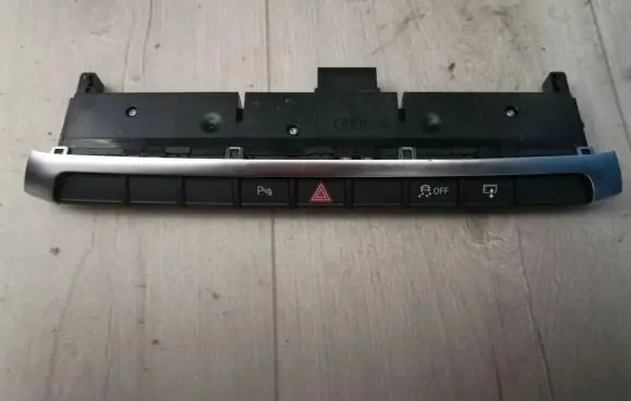 Audi A3 S3 8V Central console control unit 8V0925301GP