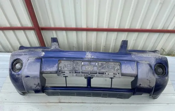 Nissan X-Trail T30 Front bumper